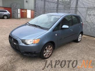 Vrakbiler auto Mitsubishi Colt Colt (Z2/Z3), Hatchback, 2004 / 2012 1.3 16V 2009/2