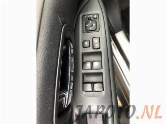 Mitsubishi Outlander Outlander (GF/GG), SUV, 2012 / 2022 2.0 16V PHEV 4x4 picture 12