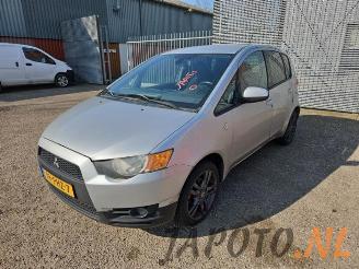 Vrakbiler auto Mitsubishi Colt Colt (Z2/Z3), Hatchback, 2004 / 2012 1.3 16V 2011/1