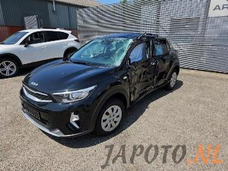 Démontage voiture Kia Stonic Stonic (YB), SUV, 2017 1.0i T-GDi 12V Eco-Dynamics+ 2024/7