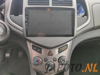 Chevrolet Aveo Aveo (300), Hatchback, 2006 / 2015 1.4 16V picture 14