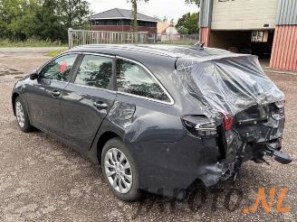 Kia Cee d  picture 3