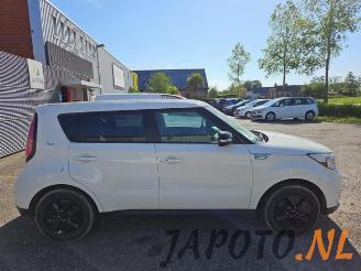 Kia Soul Soul II (PS), MPV, 2014 / 2018 EV picture 6