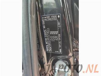 Toyota Verso S Verso S, MPV, 2010 / 2016 1.33 16V Dual VVT-I picture 15