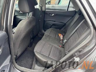 Kia Stonic Stonic (YB), SUV, 2017 1.0i T-GDi 12V picture 14