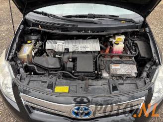 Toyota Auris Auris (E15), Hatchback, 2006 / 2012 1.8 16V HSD Full Hybrid picture 15