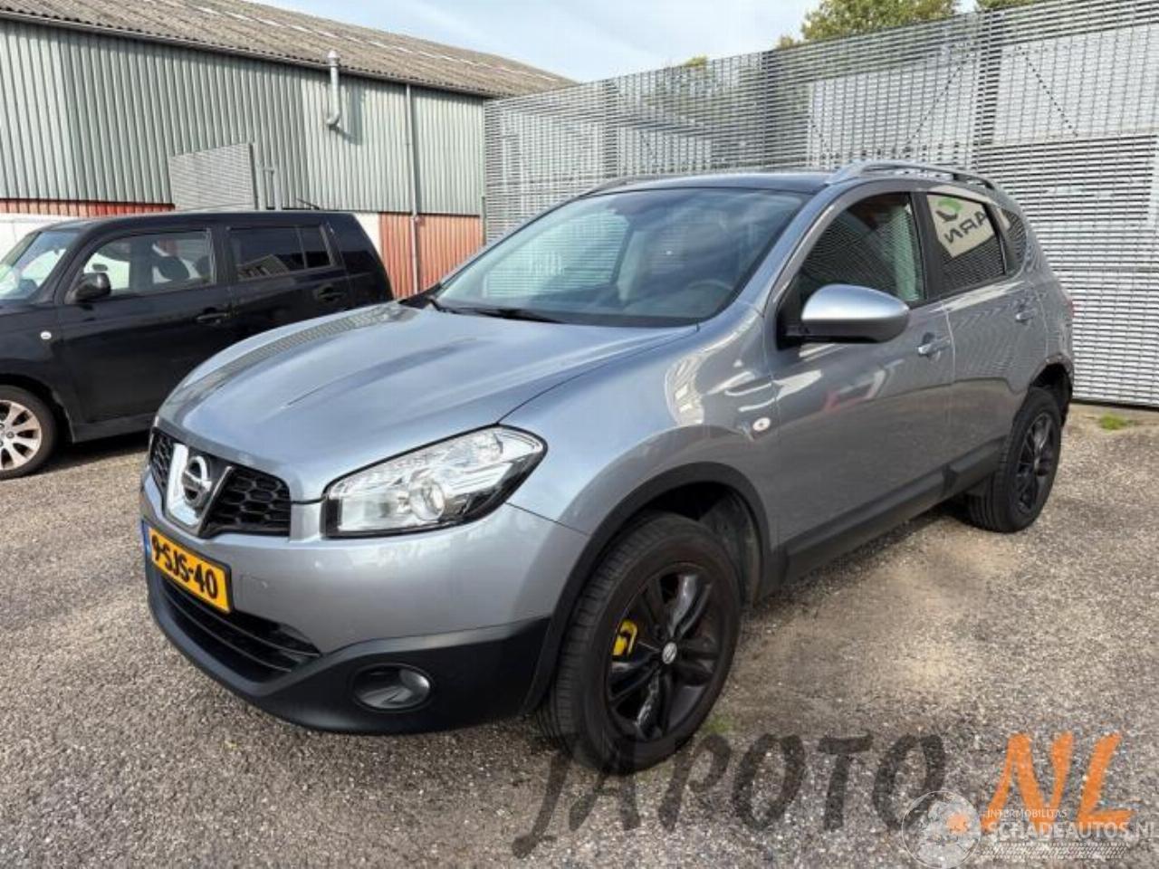 Nissan Qashqai Qashqai (J10), SUV, 2007 / 2014 2.0 16V
