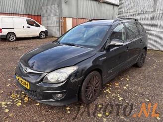 disassembly passenger cars Hyundai I-30 i30 Crosswagon (WWH), Combi, 2007 / 2012 1.6 CVVT 16V 2011/6