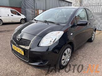 disassembly passenger cars Toyota Yaris Yaris II (P9), Hatchback, 2005 / 2014 1.3 16V VVT-i 2006/5