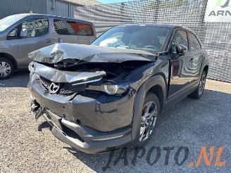 Uttjänta bilar auto Mazda MX-30 MX-30, SUV, 2020 e-SkyActiv 145 2020/12