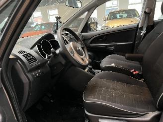 Kia Venga 1.6 CVVT 80.000 KM NAP! picture 15