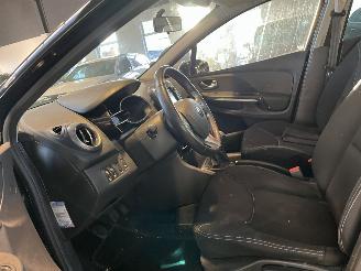 Renault Clio 1.5 dCi ECO Night&Day NL NAP! picture 13