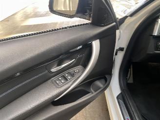BMW 3-serie 318i M Sport 90.000 KM NAP! picture 16