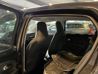 Volkswagen Up! 1.0 high up! BlueMotion NAP! picture 11