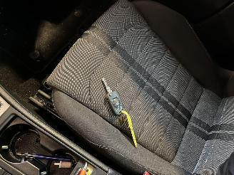 Volkswagen Golf 1.6 TDI Highline BlueMotion NAP! picture 19