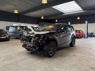 uszkodzony samochody osobowe Land Rover Discovery Sport 2.0 TD4 HSE Luxury 2017/12
