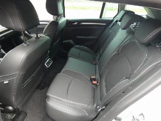 Renault Mégane Estate 1.3 TCe Intens picture 12