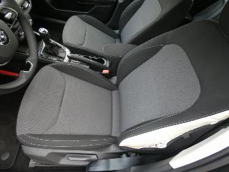 Skoda Fabia 1.0 TSI Selection picture 10