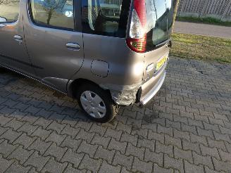 Toyota Yaris-verso Yaris Verso 1.3 VVT-i Sol picture 20