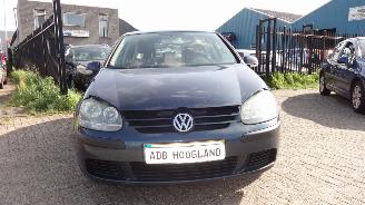 Vrakbiler auto Volkswagen Golf V (1K1) Hatchback 1.6 FSI 16V (BAG) [85kW] 6-BAK 2004/1