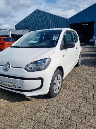 Volkswagen Up! !(121) Hatchback 1.0 (CHYA) 44 KW (5-BAK) picture 3