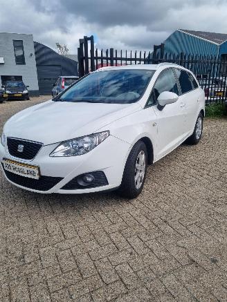 Seat Ibiza ST (6J8) Combi 1.2 TDI Ecomotive (CFWA) [55kW] 5-BAK picture 4