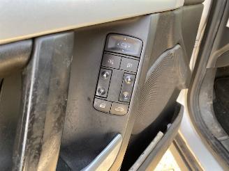 Opel Vectra C Caravan Combi 2.2 DIG 16V (Z22YH(Euro 4)) [114kW] picture 8