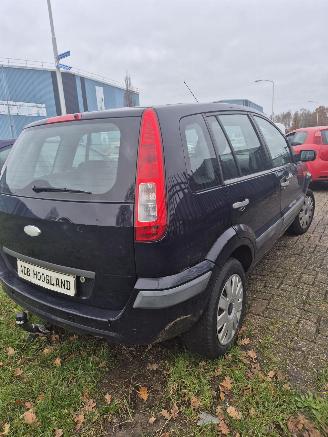 Ford Fusion Combi 1.4 16V (FXJA(Euro 4)) [59kW] 5-BAK picture 4