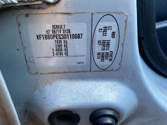 Renault Clio II (BB/CB) Hatchback 1.4 16V (K4J-710) [72kW] 5-BAK picture 7