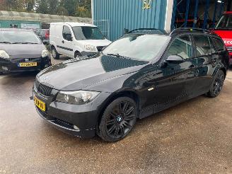 Damaged car BMW 3-serie 3 serie Touring (E91) Combi 320d 16V Edition Fleet (M47-D20(204D4)) [110kW] 2007/3