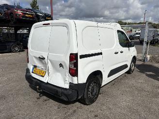 Citroën Berlingo 1.5 Bluehdi 73KW Navi Clima Schuifdeur Club NAP picture 3
