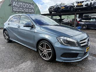 Auto incidentate Mercedes A-klasse 200 Autom. 115KW Navi Clima Led Xenon AMG-Pakket NAP 2013/1