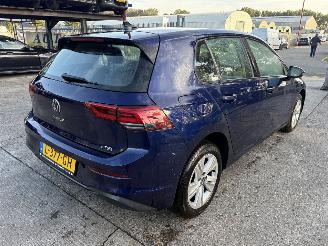 Unfallwagen Volkswagen Golf 1.0 eTSI 81KW DSG Clima Navi Led Life Business 2021/1