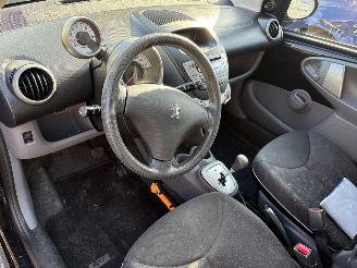 Peugeot 107 1.0-12V 50KW Automaat Airco 5-Drs XS NAP picture 6