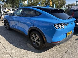 krockskadad bil auto Ford Mustang Mach-e 75 kWh RWD 198KW Clima Navi Leer Camera NAP 2023/1
