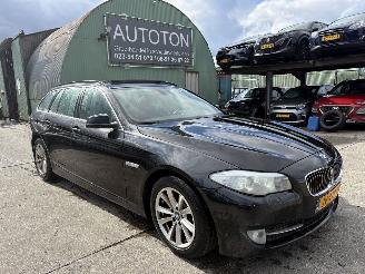uszkodzony samochody osobowe BMW 5-serie 520D 135KW Autom. Pano  Clima Navi Leer High Executive 2013/1