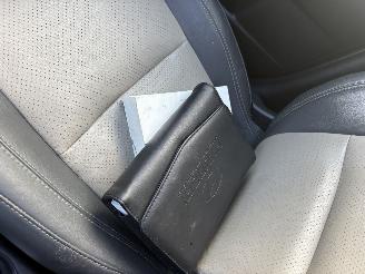 Hyundai Ix20 1.6i 92KW Autom. Clima Navi Pano I-Catcher picture 14