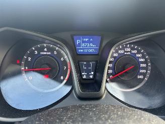 Hyundai Ix20 1.6i 92KW Autom. Clima Navi Pano I-Catcher picture 16