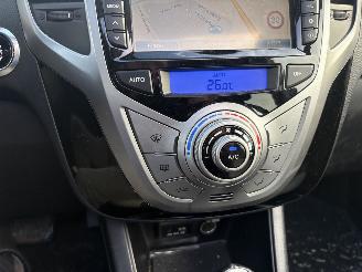 Hyundai Ix20 1.6i 92KW Autom. Clima Navi Pano I-Catcher picture 12