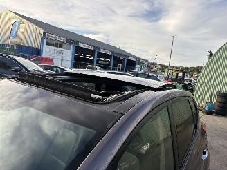 Hyundai Ix20 1.6i 92KW Autom. Clima Navi Pano I-Catcher picture 19