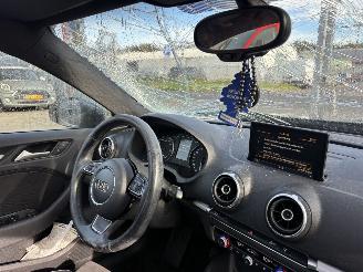 Audi A3 1.4 E-Tron 110KW Autom. Pano Clima Navi Led S-Line NAP picture 8