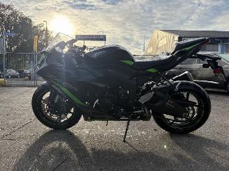 Kawasaki Ninja ZX 6R 91KW Sport picture 2