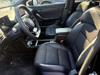 MG MG4 64 kWh 150KW Electric Luxury Navi Clima 360View NAP picture 9