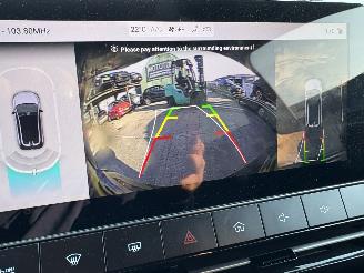 MG MG4 64 kWh 150KW Electric Luxury Navi Clima 360View NAP picture 13
