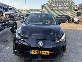 MG MG4 64 kWh 150KW Electric Luxury Navi Clima 360View NAP picture 20