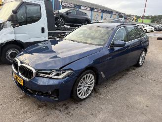 skadebil auto BMW 5-serie 530E 135KW Autom. Clima Navi Laser Business Edition Plus NAP 2021/7