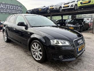 Voiture accidenté Audi A3 1.4 TFSI 92KW Clima Navi Led Xenon S-Edition 5-Drs NAP 2010/1