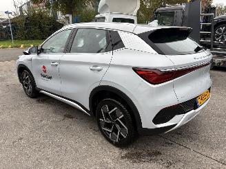 skadebil auto BYD Atto 3 60 kWh 150KW Comfort Pano Clima Navi NAP 2024/5