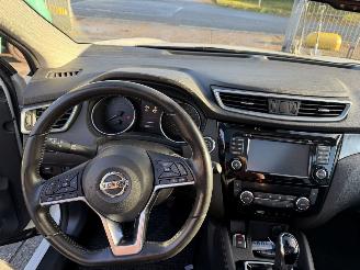 Nissan Qashqai 1.2 85KW Autom. N-Connecta Clima Navi Pano 360 View NAP picture 14
