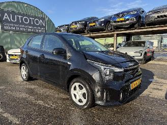 Unfallwagen Kia Picanto 1.0 DPI 46KW Navi Clima Camera Led Dynamicline NAP 2024/8
